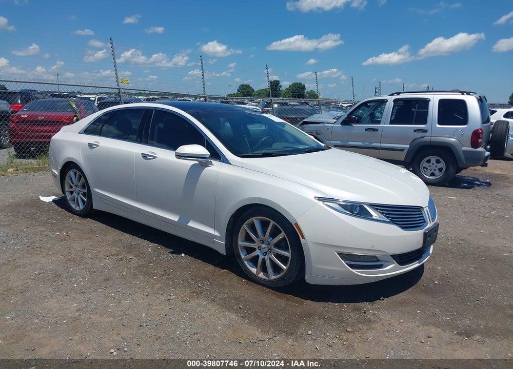 2013 LINCOLN MKZ VIN: 3LN6L2J96DR824631