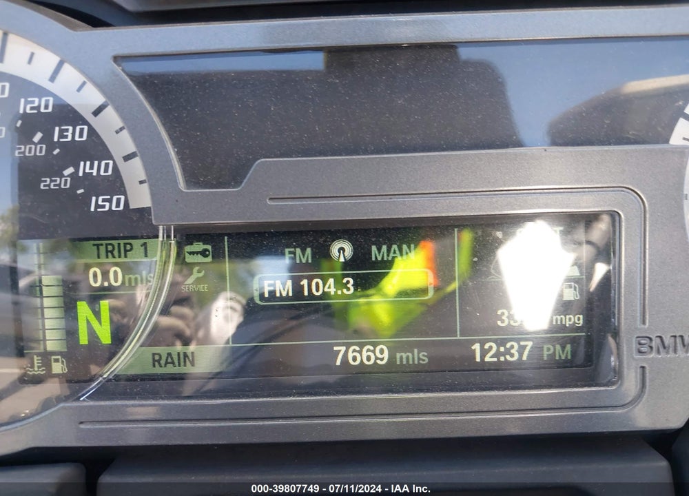 2015 BMW R1200 RT VIN: WB10A1306FZ193514