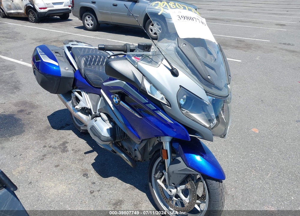 2015 BMW R1200 RT VIN: WB10A1306FZ193514