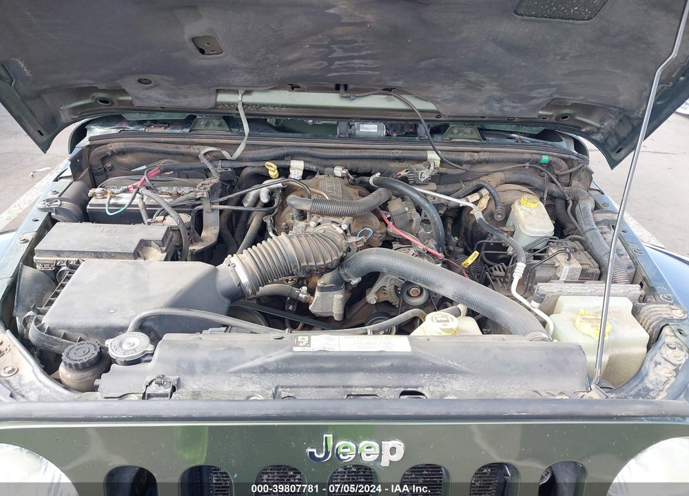 2007 JEEP WRANGLER UNLIMITED SAHARA VIN: 1J8GA59137L149640