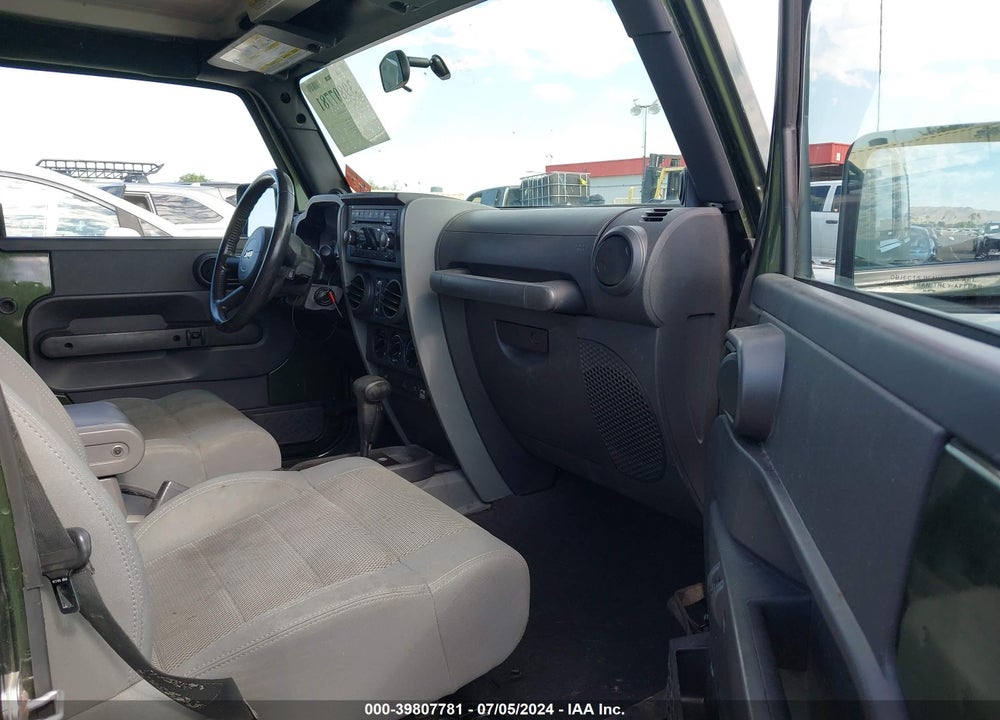 2007 JEEP WRANGLER UNLIMITED SAHARA VIN: 1J8GA59137L149640