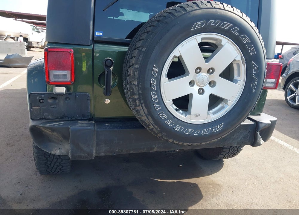 2007 JEEP WRANGLER UNLIMITED SAHARA VIN: 1J8GA59137L149640