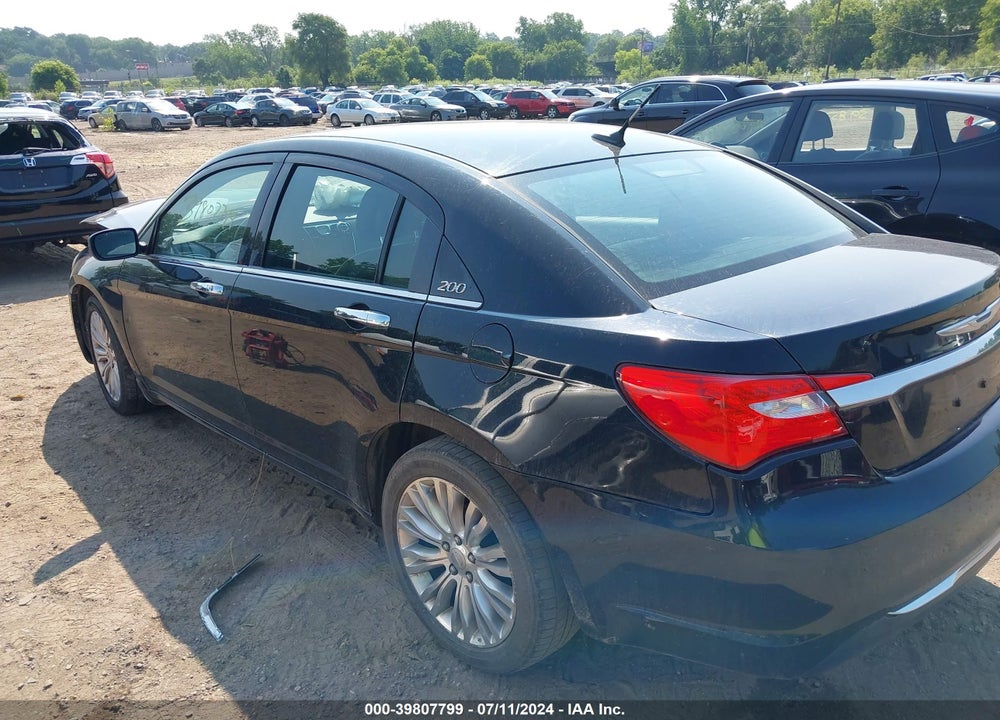 2011 CHRYSLER 200 VIN: 1C3BC2FG5BN606937