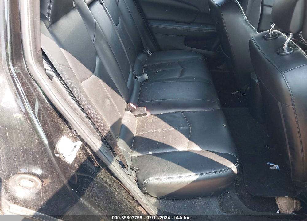 2011 CHRYSLER 200 VIN: 1C3BC2FG5BN606937
