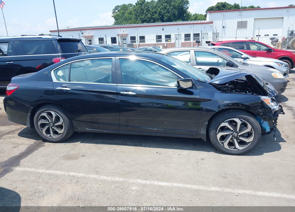 2017 HONDA ACCORD EX-L VIN: 1HGCR2F84HA166881