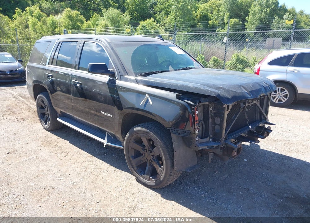 2018 GMC YUKON SLE VIN: 1GKS2AKC9JR250211