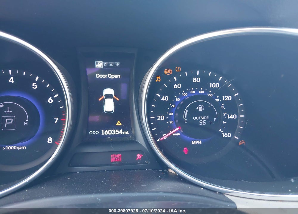 2014 HYUNDAI SANTA FE SPORT 2.4L VIN: 5XYZU3LB5EG185500