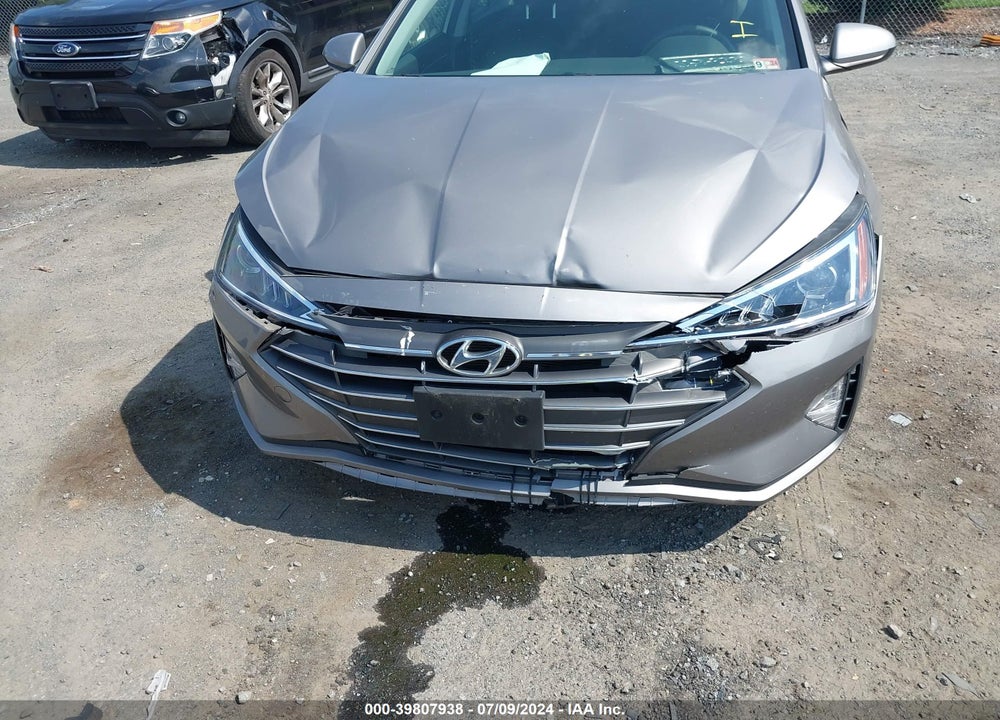 2020 HYUNDAI ELANTRA SEL VIN: KMHD84LFXLU067442