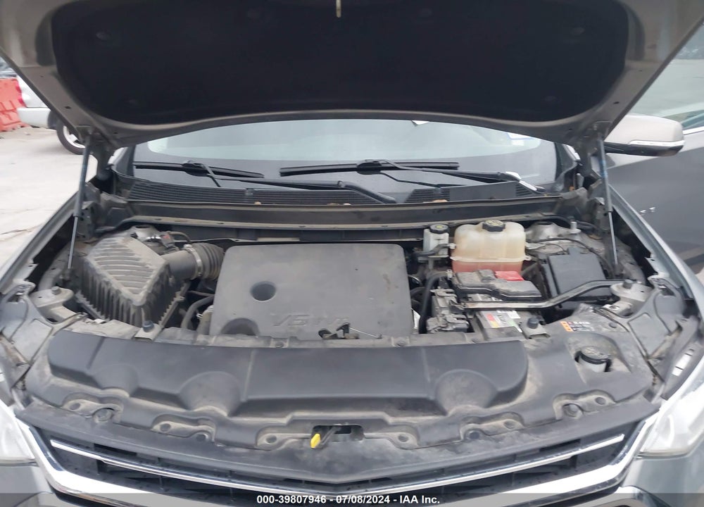 2018 CHEVROLET TRAVERSE 1LT VIN: 1GNERGKW0JJ136802