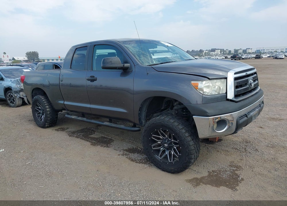 2011 TOYOTA TUNDRA GRADE 4.6L V8 VIN: 5TFRM5F10BX035544