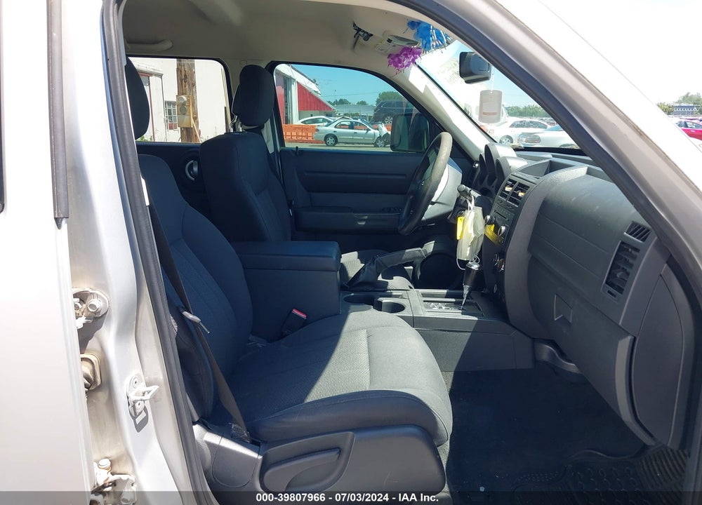 2011 DODGE NITRO HEAT VIN: 1D4PT4GX4BW508281