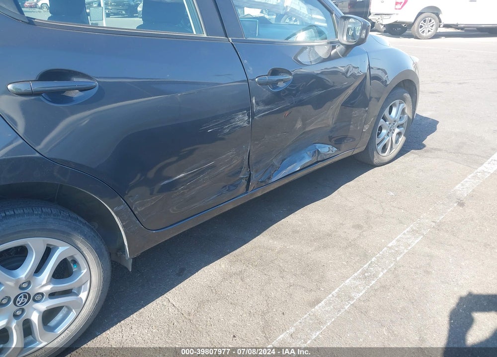 2018 TOYOTA YARIS IA VIN: 3MYDLBYV6JY305113
