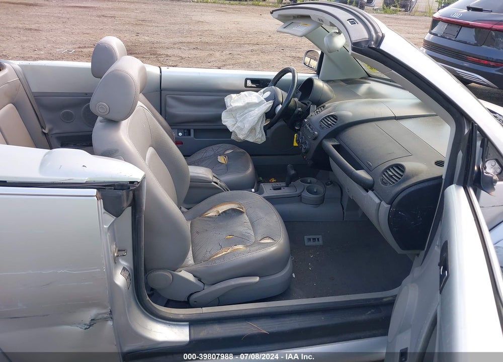2003 VOLKSWAGEN NEW BEETLE GLS VIN: 3VWCK21Y73M307882