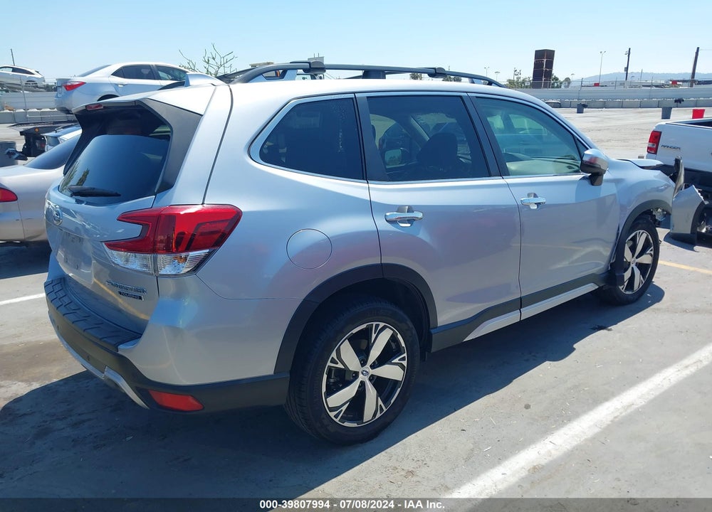2019 SUBARU FORESTER TOURING VIN: JF2SKAWC3KH511105