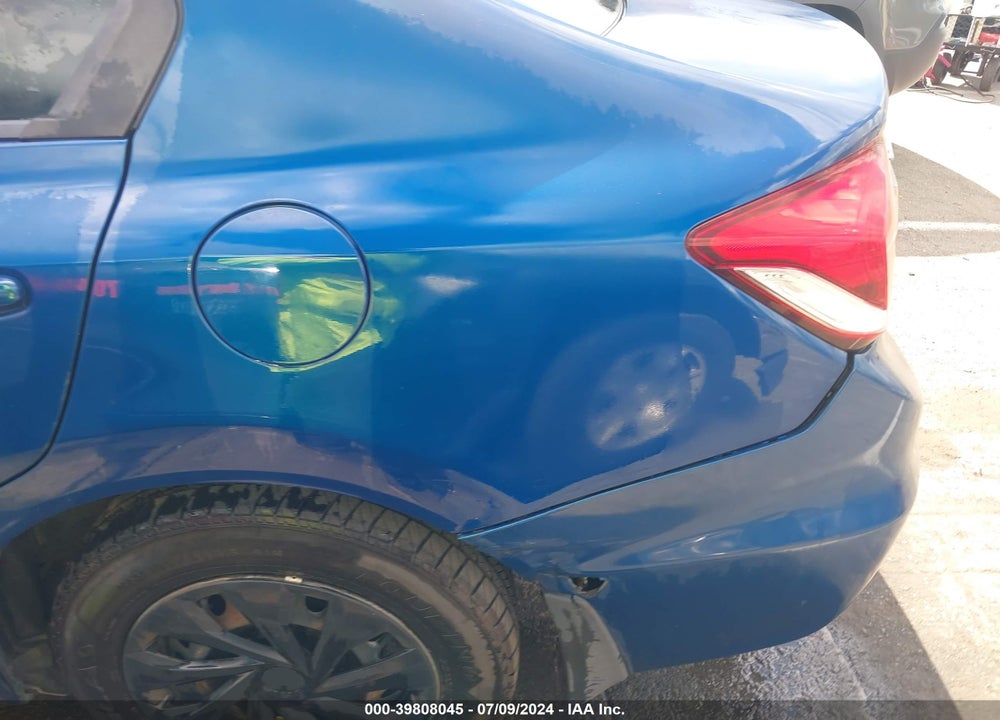 2015 HONDA CIVIC LX VIN: 19XFB2F51FE015061