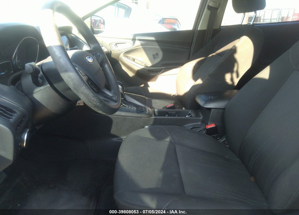 2017 FORD FOCUS SEL VIN: 1FADP3M26HL331370