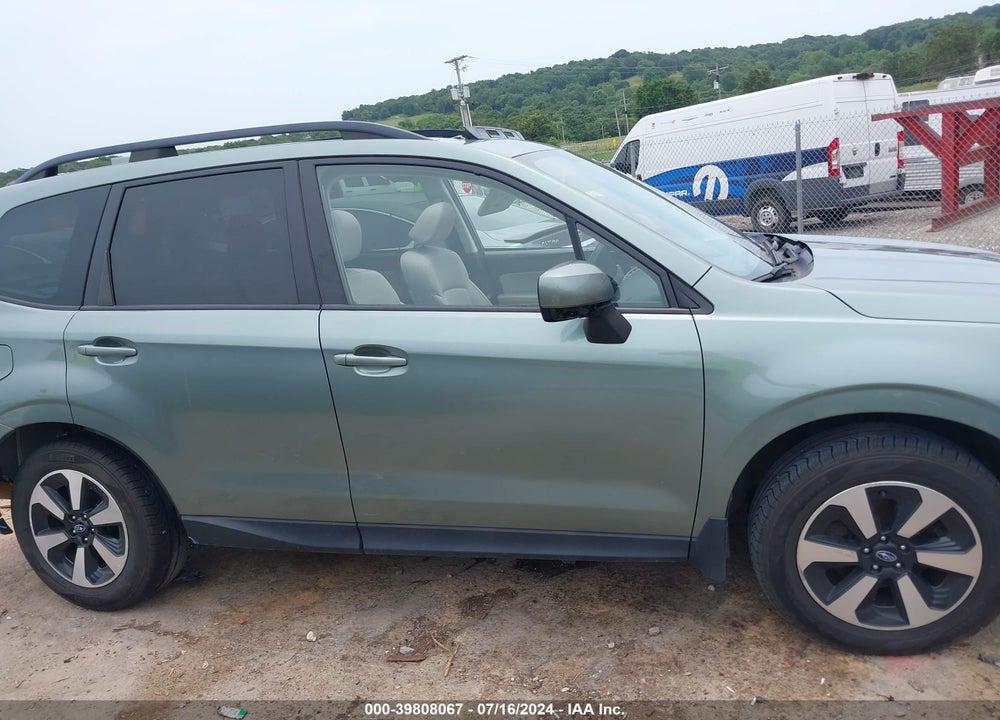 2017 SUBARU FORESTER 2.5I PREMIUM VIN: JF2SJAGC2HH420689