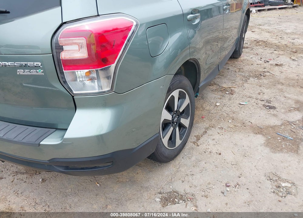 2017 SUBARU FORESTER 2.5I PREMIUM VIN: JF2SJAGC2HH420689