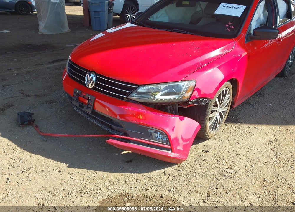 2016 VOLKSWAGEN JETTA 1.8T SPORT VIN: 3VWD17AJ7GM339387