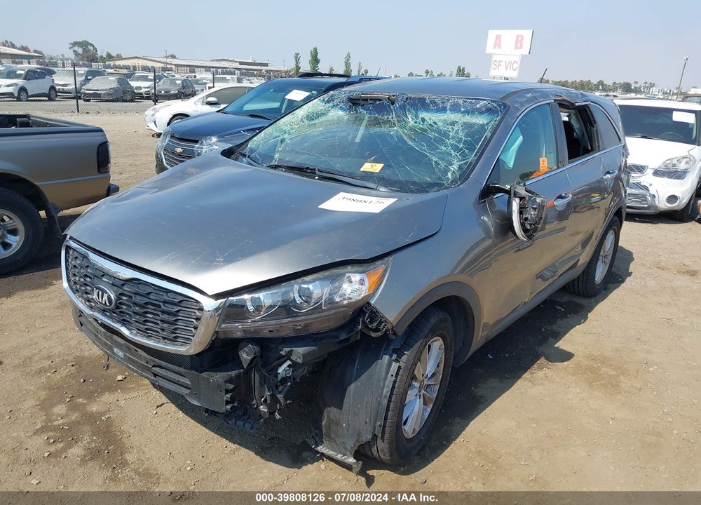 2019 KIA SORENTO 3.3L LX VIN: 5XYPG4A59KG467216
