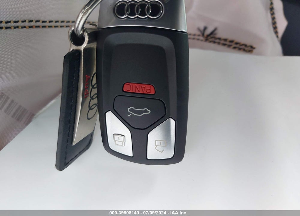 2018 AUDI A4 2.0T PREMIUM/2.0T TECH PREMIUM VIN: WAUENAF47JA149280