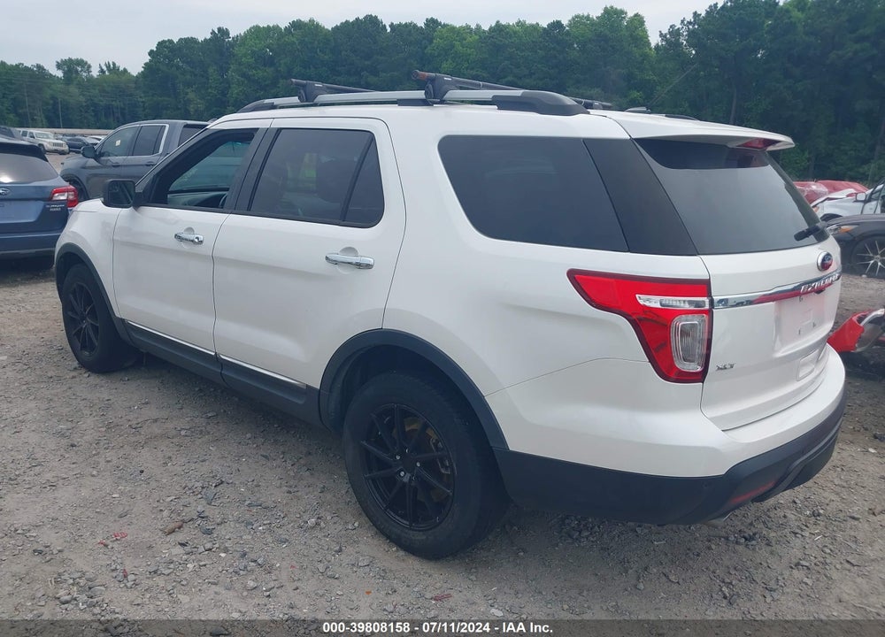 2013 FORD EXPLORER XLT VIN: 1FM5K8D86DGC85391