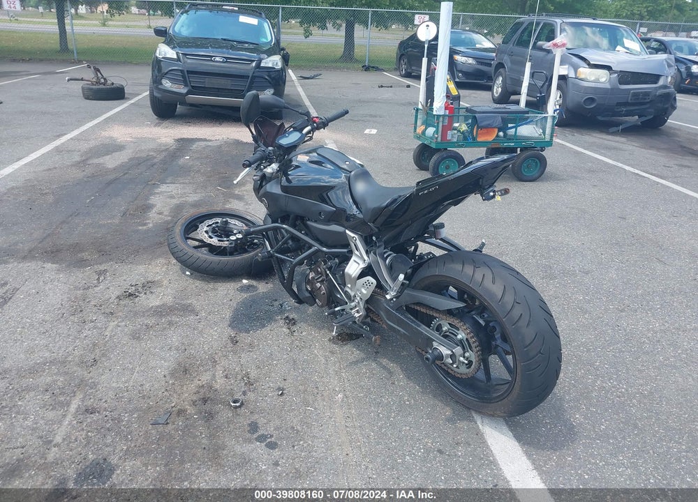 2016 YAMAHA FZ07 VIN: JYARM06E1GA009191