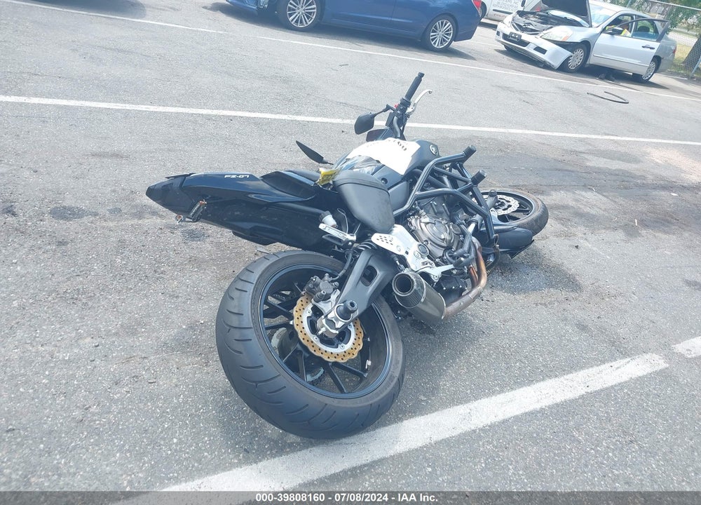 2016 YAMAHA FZ07 VIN: JYARM06E1GA009191