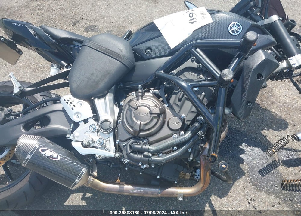 2016 YAMAHA FZ07 VIN: JYARM06E1GA009191