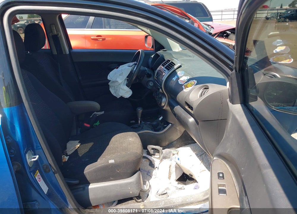 2013 SCION XD VIN: JTKKUPB46D1034152