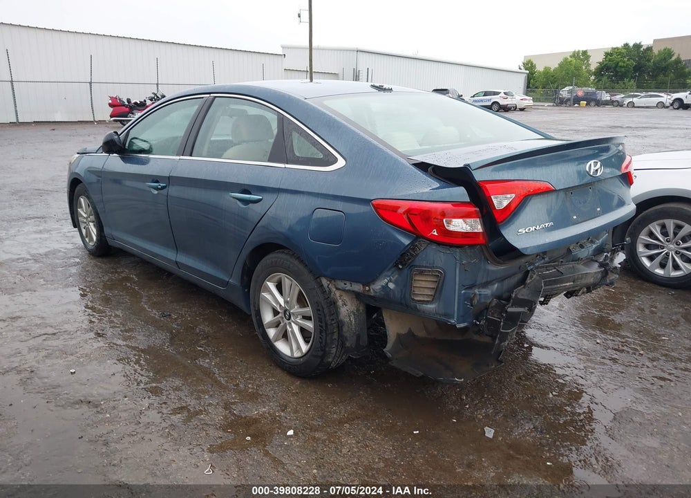 2015 HYUNDAI SONATA SE VIN: 5NPE24AF6FH062654