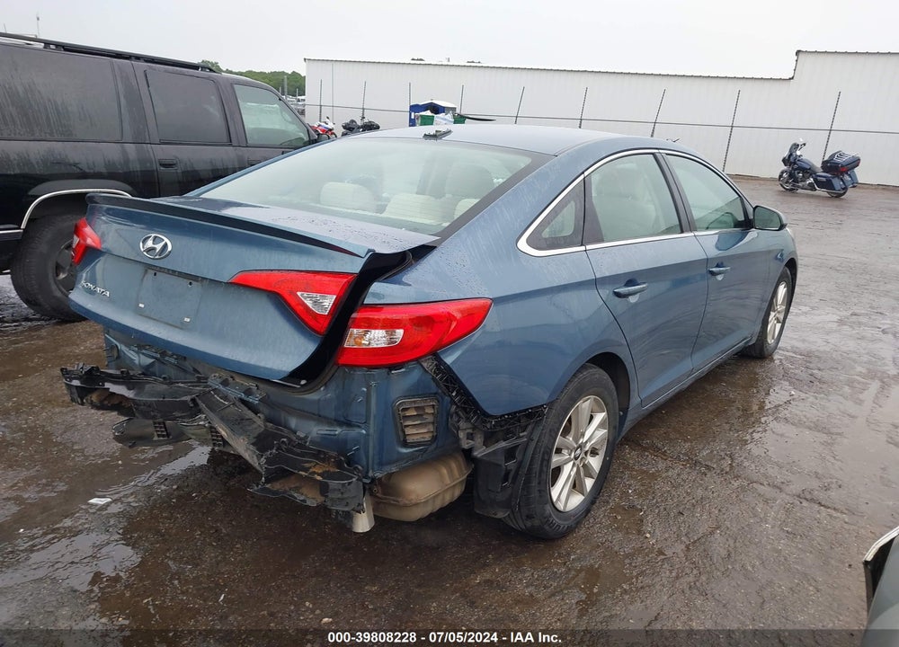 2015 HYUNDAI SONATA SE VIN: 5NPE24AF6FH062654