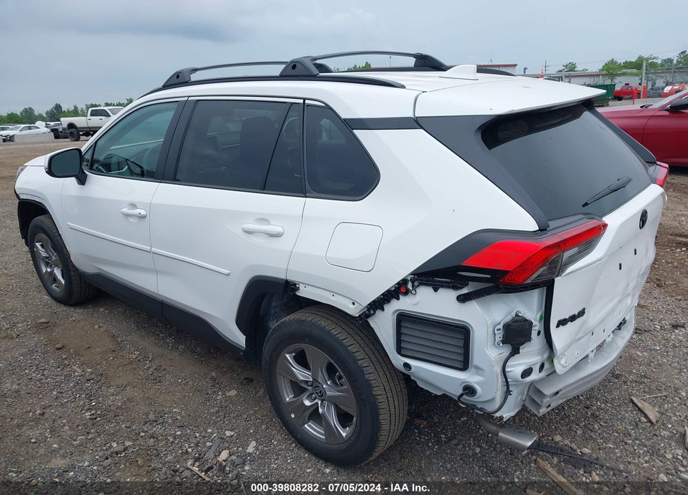 2023 TOYOTA RAV4 XLE VIN: 2T3P1RFV2PC373731