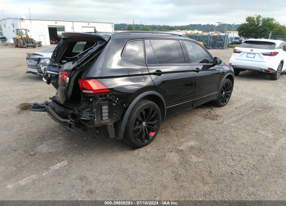 2021 VOLKSWAGEN TIGUAN 2.0T SE/2.0T SE R-LINE BLACK/2.0T SEL VIN: 3VV2B7AX8MM084421