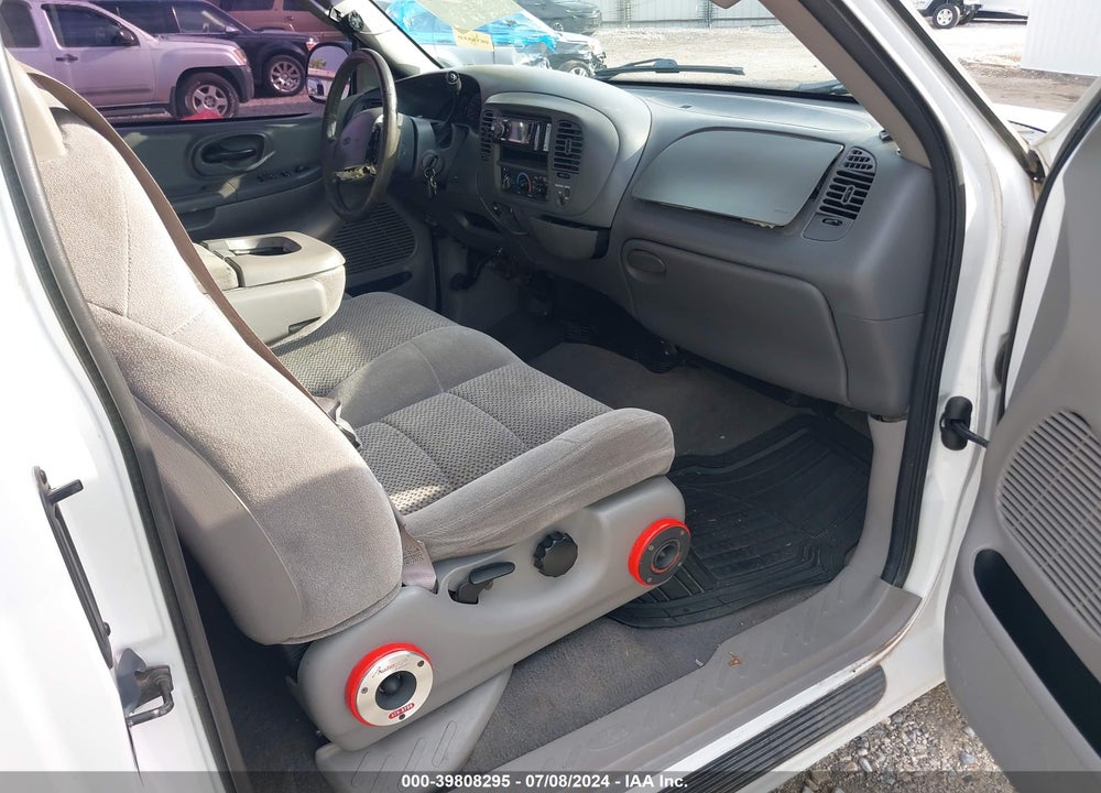 2002 FORD F-150 LARIAT/XL/XLT VIN: 1FTRX17W62NB10009