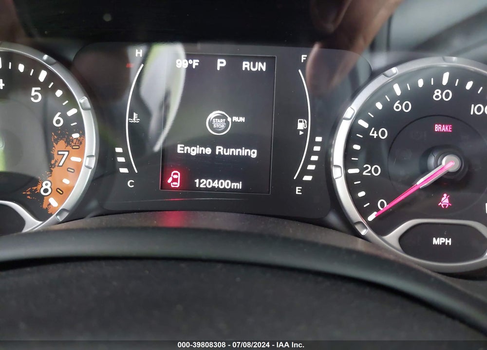 2015 JEEP RENEGADE LATITUDE VIN: ZACCJBBT2FPB99777