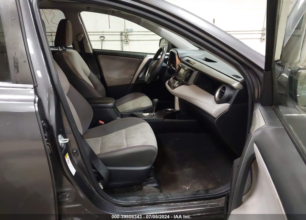 2014 TOYOTA RAV4 XLE VIN: JTMRFREV8EJ002689
