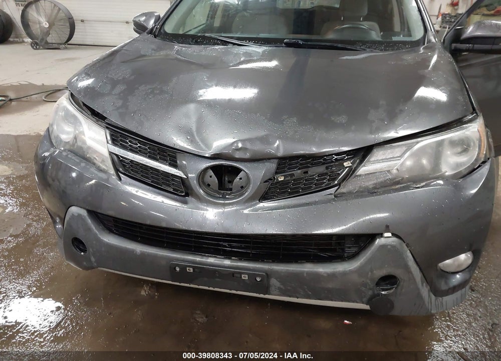2014 TOYOTA RAV4 XLE VIN: JTMRFREV8EJ002689