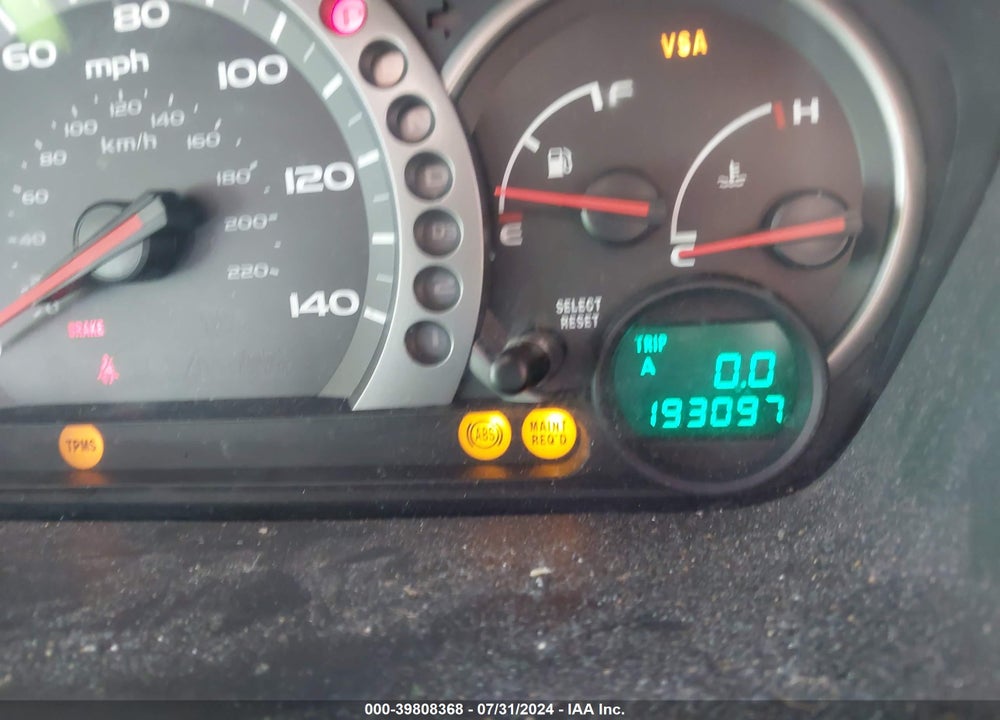 2005 HONDA PILOT VIN: 5FNYF18505B029661