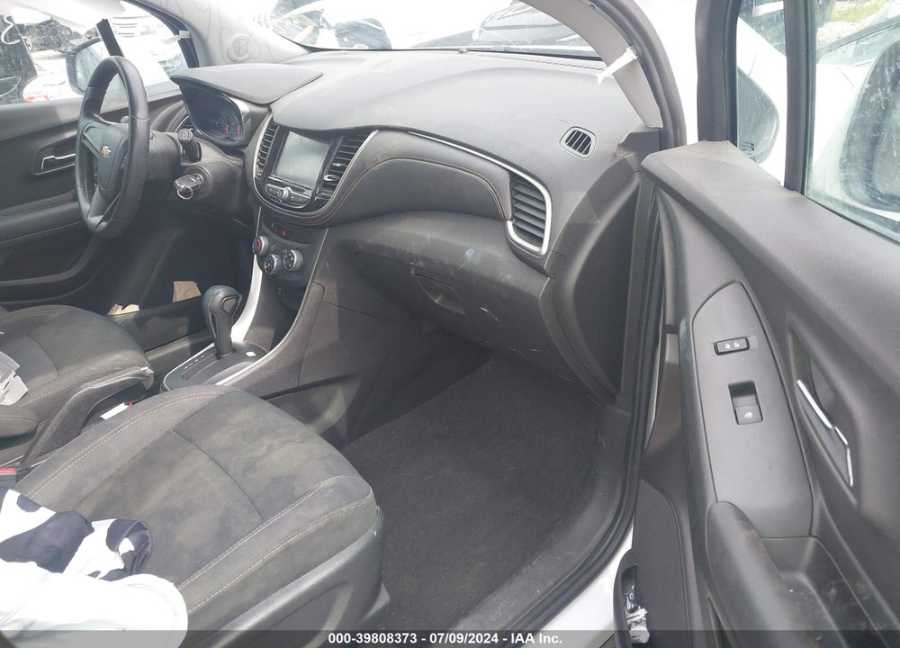 2017 CHEVROLET TRAX LS VIN: 3GNCJKSB4HL289698