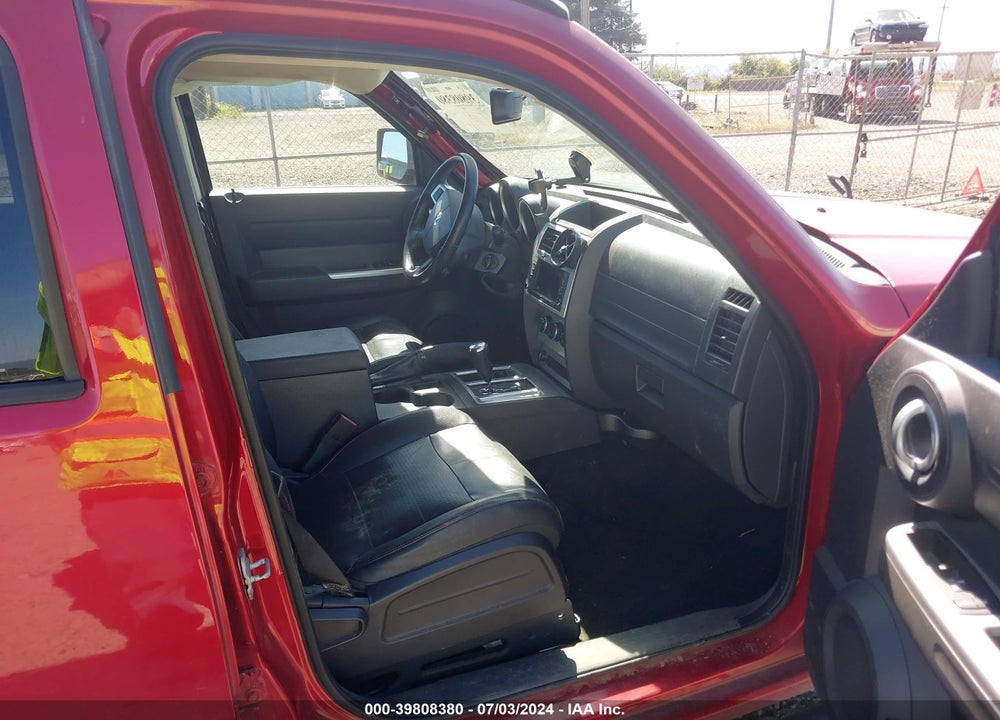 2007 DODGE NITRO SLT/RT VIN: 1D8GU58697W732239