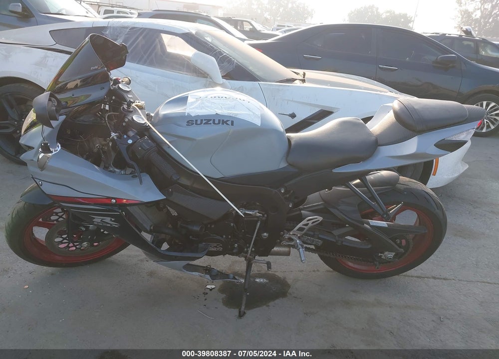 2023 SUZUKI GSX-R600 VIN: JS1GN7FA1P7100550