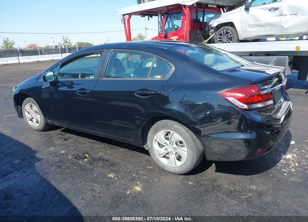 2015 HONDA CIVIC LX VIN: 19XFB2F52FE284914