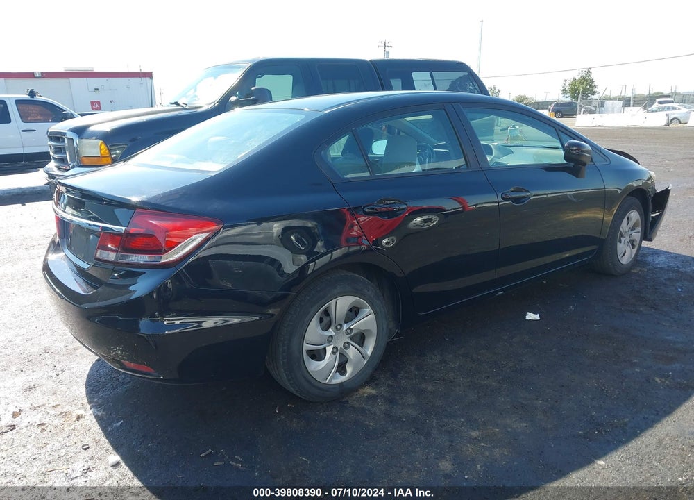 2015 HONDA CIVIC LX VIN: 19XFB2F52FE284914
