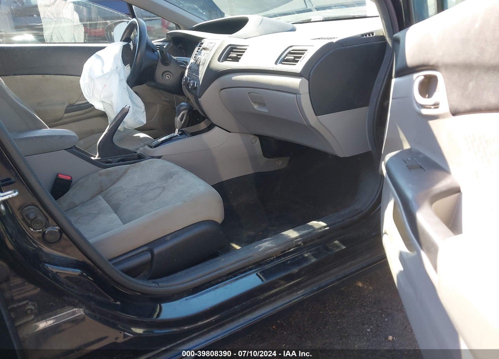 2015 HONDA CIVIC LX VIN: 19XFB2F52FE284914