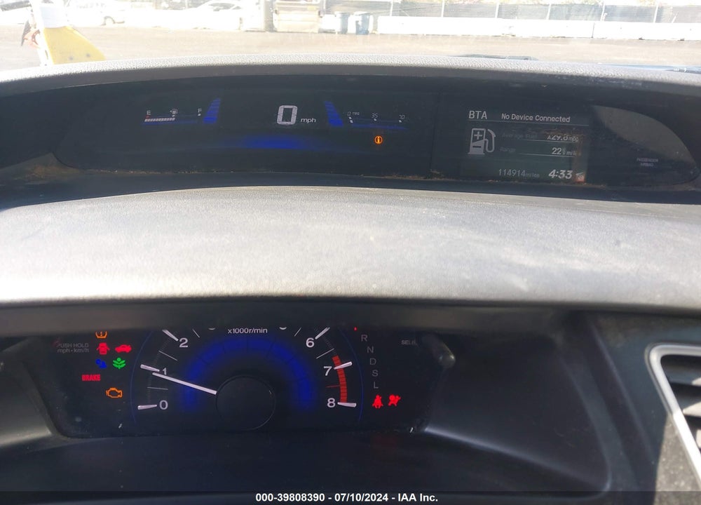 2015 HONDA CIVIC LX VIN: 19XFB2F52FE284914