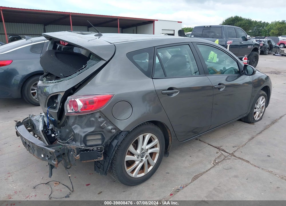 2013 MAZDA 3 I TOURING VIN: JM1BL1L74D1808916