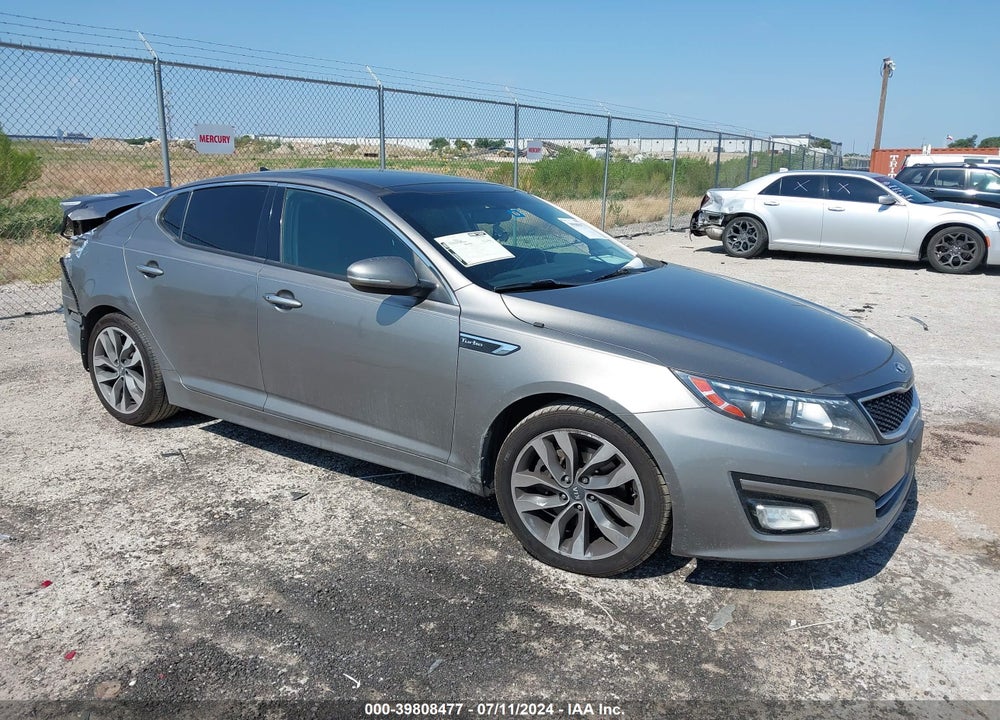 2015 KIA OPTIMA SX TURBO VIN: 5XXGR4A66FG390740