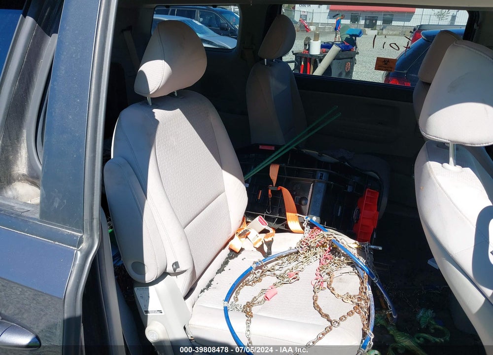 2016 KIA SEDONA LX VIN: KNDMB5C16G6088704