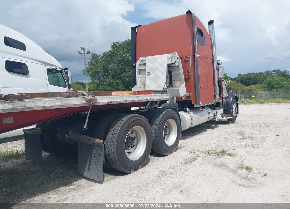 2001 FREIGHTLINER FLD132 XL FLD132 XL CLASSIC VIN: 1FUJAPCK51LG99967